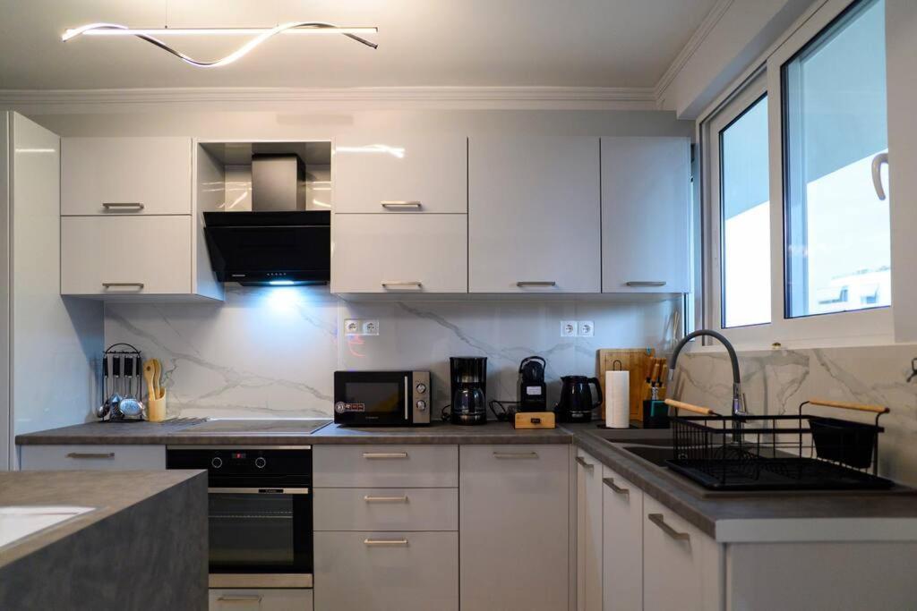 Apartamento Fresh Spicy 1Bd Amusement Arcade Atenas Exterior foto