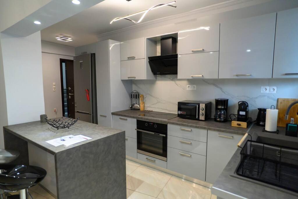 Apartamento Fresh Spicy 1Bd Amusement Arcade Atenas Exterior foto