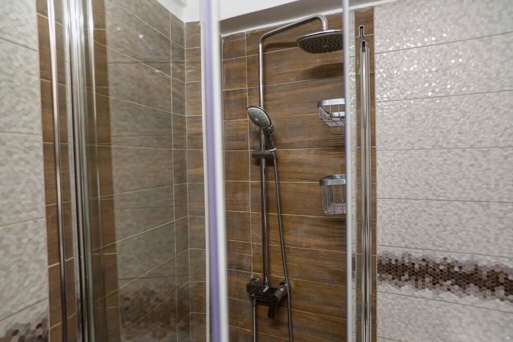 Apartamento Fresh Spicy 1Bd Amusement Arcade Atenas Exterior foto